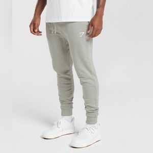 Gymshark Crest Joggers Men’s XL Sage Green Stone Grey Slim Fit Sweatpants